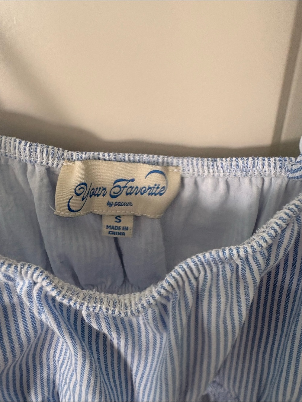 Your Favorite by Pacsun Light Blue Pinstripe Top - Picture 2 of 4